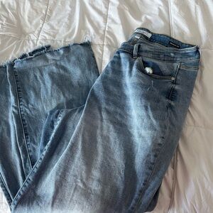 Judy Blue Los Angeles- Straight Fit - 20w